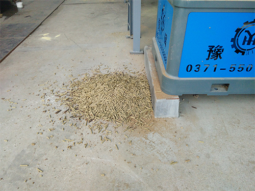 生物質(zhì)燃料顆粒機 生物質(zhì)燃料顆粒機