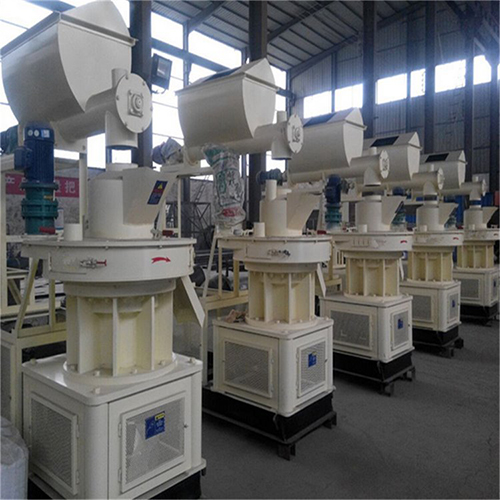 如何選擇一臺適合自身的玉米秸稈燃料造粒機？