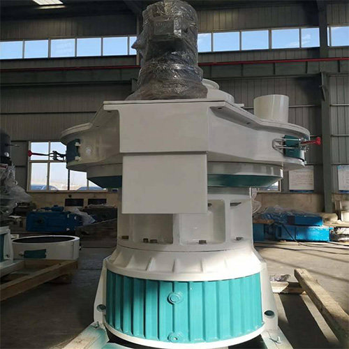 過快投料對玉米秸稈燃料顆粒機(jī)有影響？